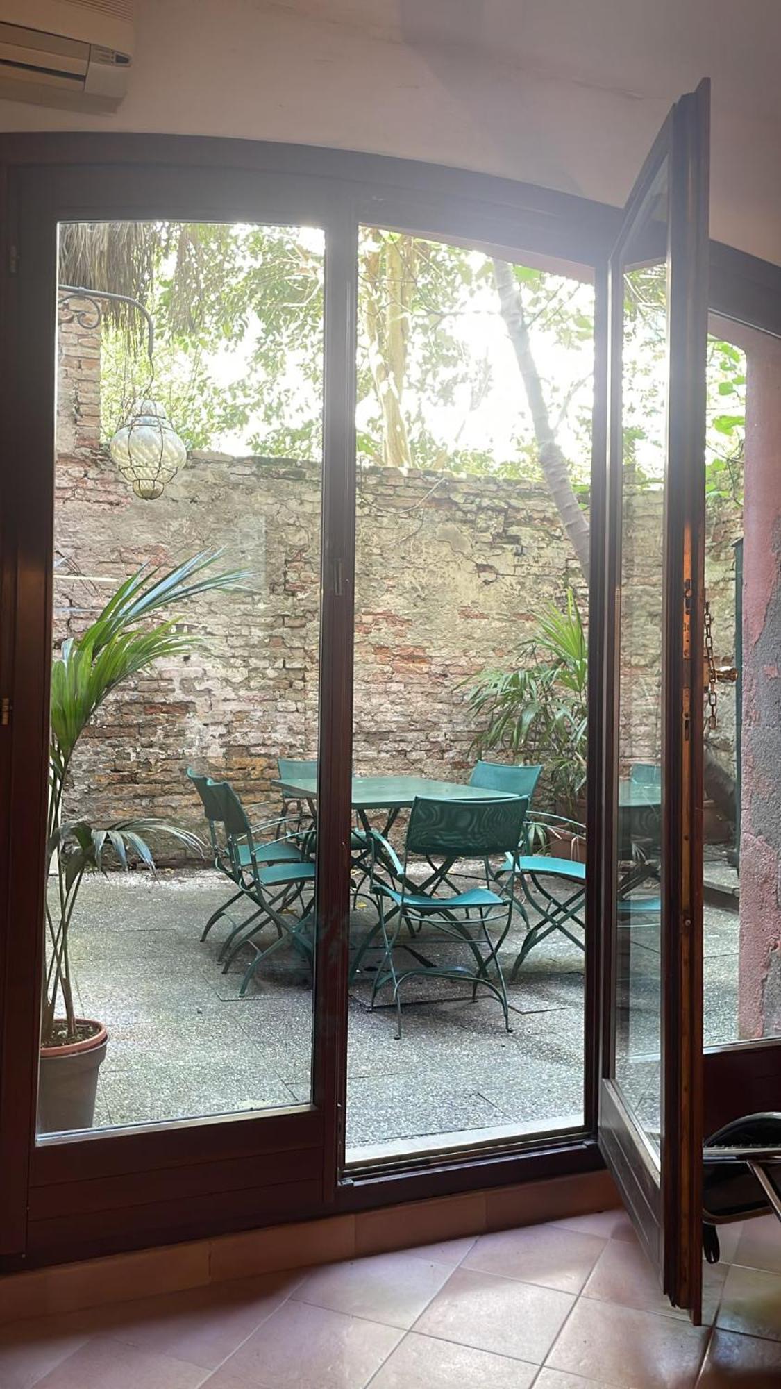 Calle Dei Furlani - Con Patio * Wenecja